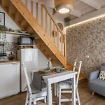 Loft 35 - Private Parking كوارتو سانتيلينا